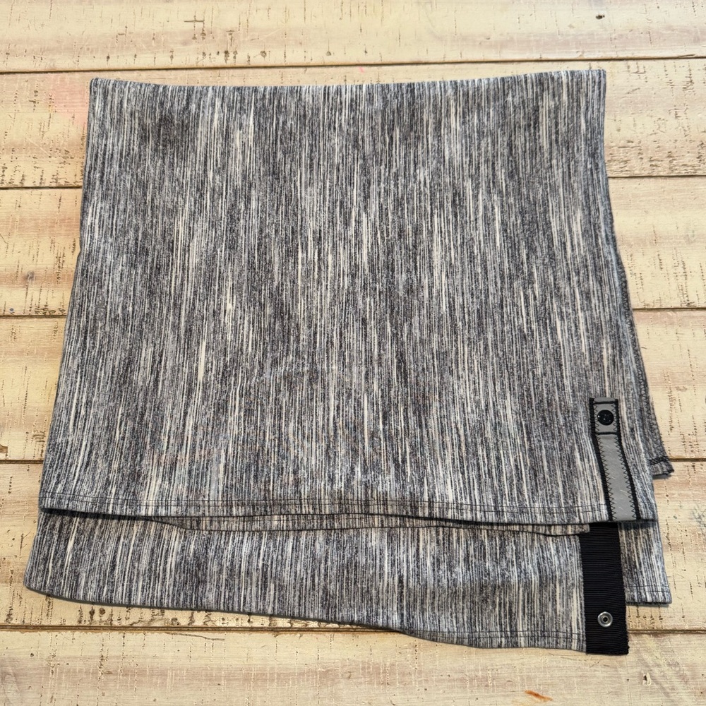Lululemon Vinyasa Scarf